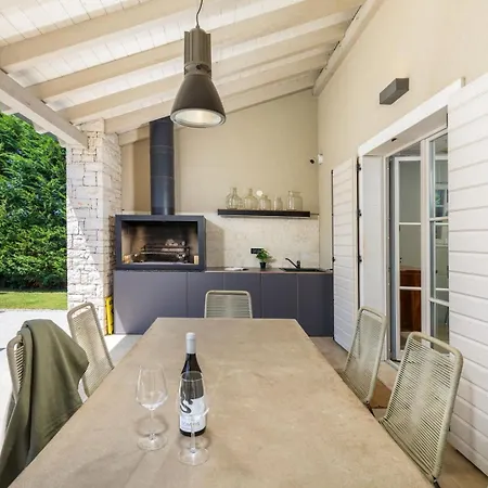 Villa Mia *